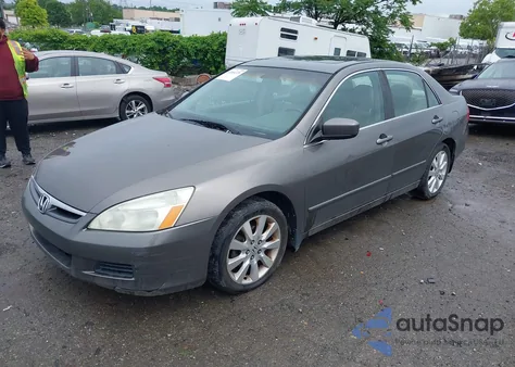 2007 Honda Accord 3.0 Ex from USA, damaged, VIN 1HGCM66547A022015